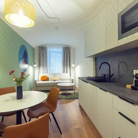 Leonart Living 01 *